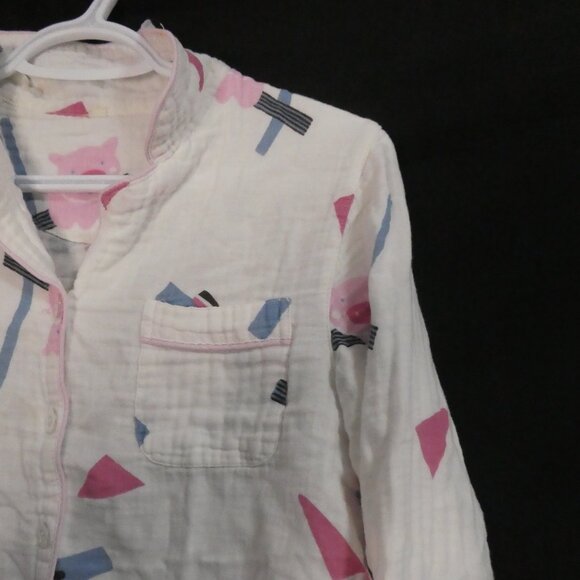 Unbranded | medium | P2P 18 inches measured | Pig Pattern Button-Up Pajama Top - Picture 5 of 15